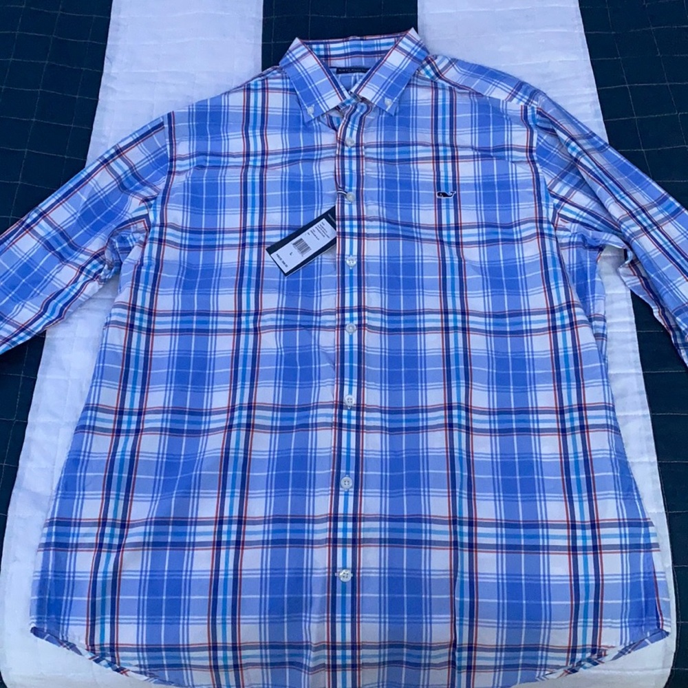 Vineyard Vines men’s button down shirt size L